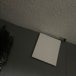 Meet your Posher, Cecilia